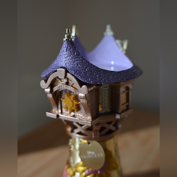 Bath & Body Works Disney Princess Rapunzel Tower Candle Holder - NWT - Picture 3 of 7